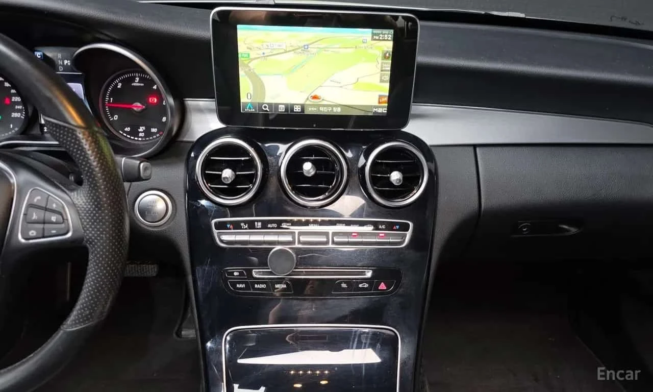 Mercedes-Benz C 220 * C220 d Avantgarde * , снимка 15 - Автомобили и джипове - 56735499
