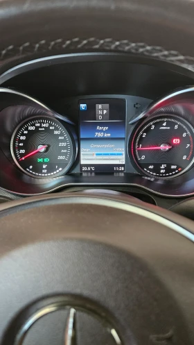 Mercedes-Benz GLC 300 2.0 i, снимка 14