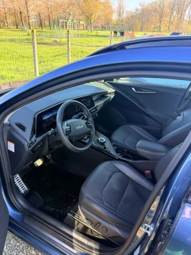 Kia Niro 1.6 PHEV, снимка 2