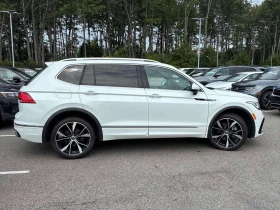 VW Tiguan Highline R Line /360/FENDER/ОБДУХВАНЕ/АВТОКРЕДИТ | Auto.bg — изображение 3