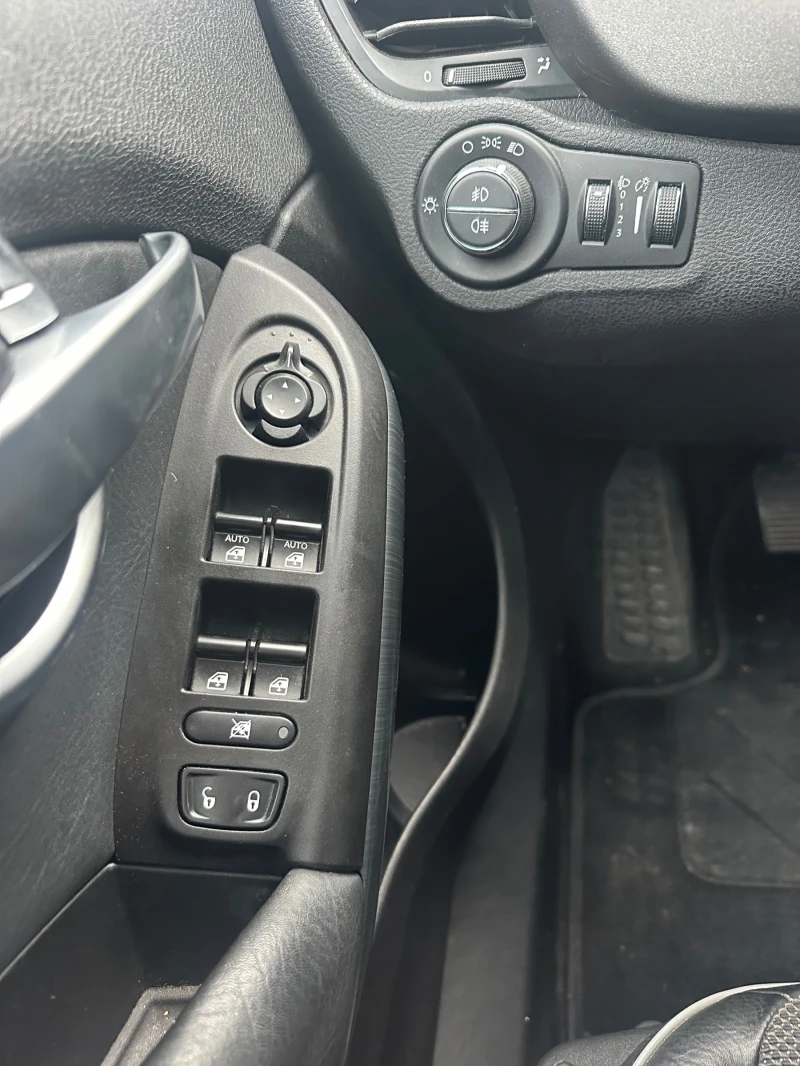 Fiat 500X 1.4 бензин, снимка 16 - Автомобили и джипове - 52570714