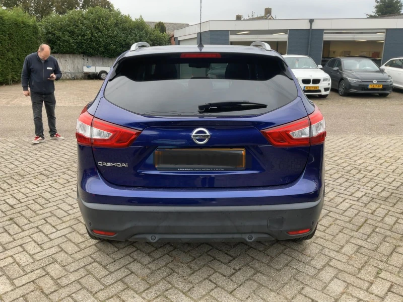 Nissan Qashqai 1.2 TEKNA+ * 156000 КМ * ПЪЛНА СЕРВИЗНА ИСТОРИЯ, снимка 9 - Автомобили и джипове - 52164056