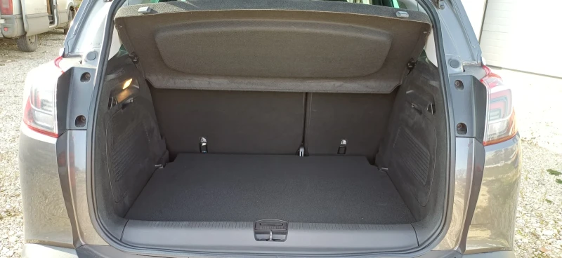 Opel Crossland X, снимка 14 - Автомобили и джипове - 52706375