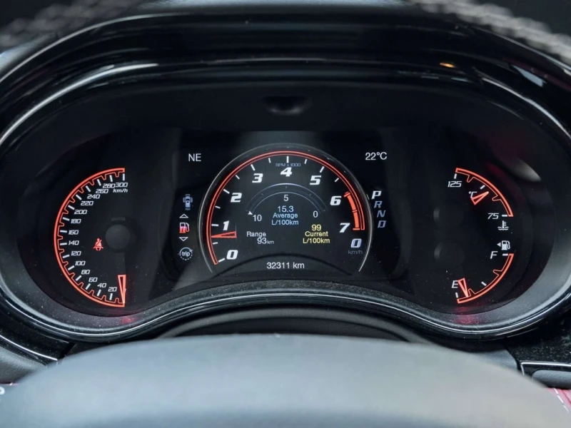 Dodge Durango * SRT 392 * CARFAX * БЕЗ ПЪРВОНАЧАЛНА ВНОСКА, снимка 14 - Автомобили и джипове - 53183112