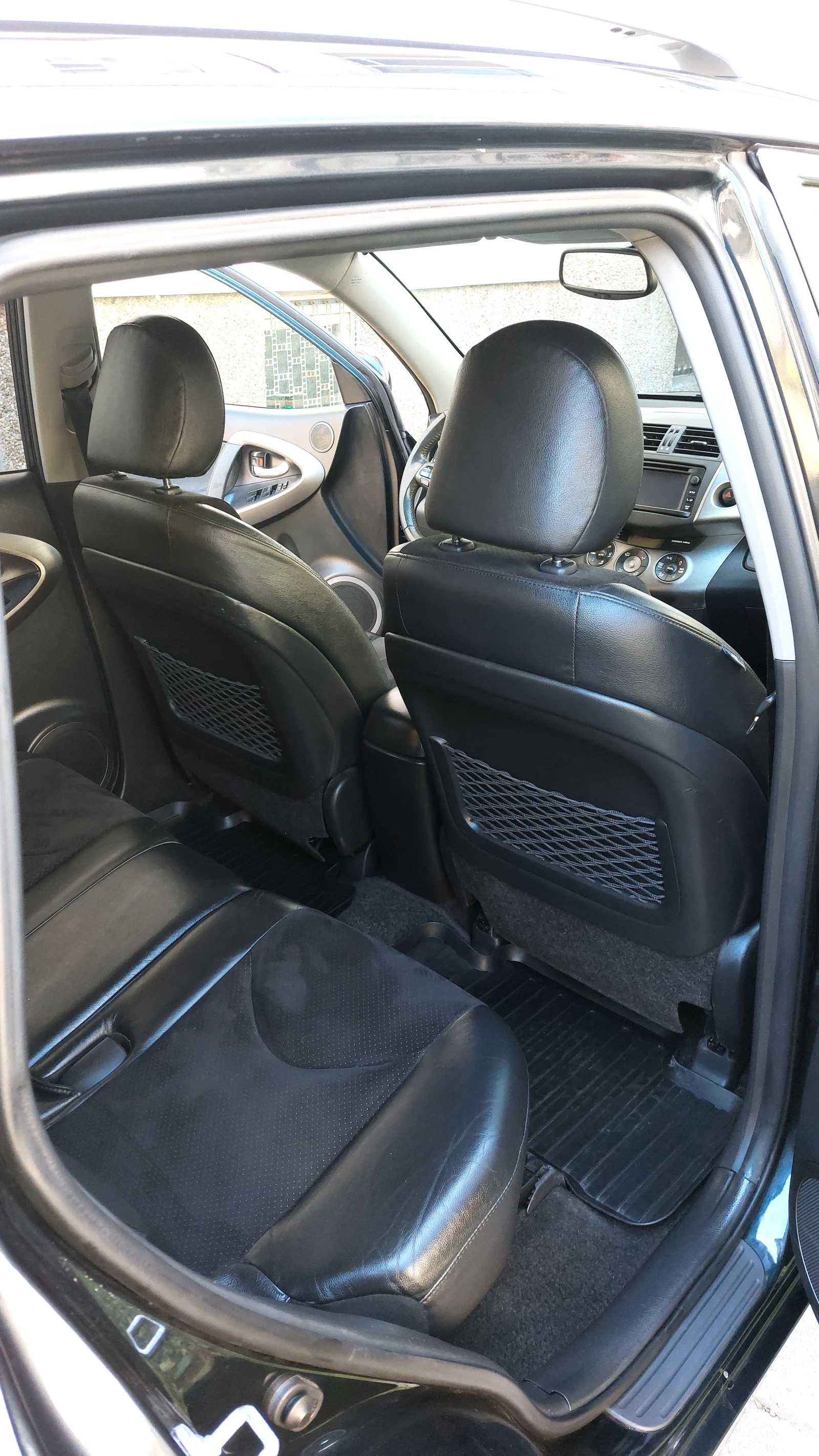 Toyota Rav4  - изображение 9