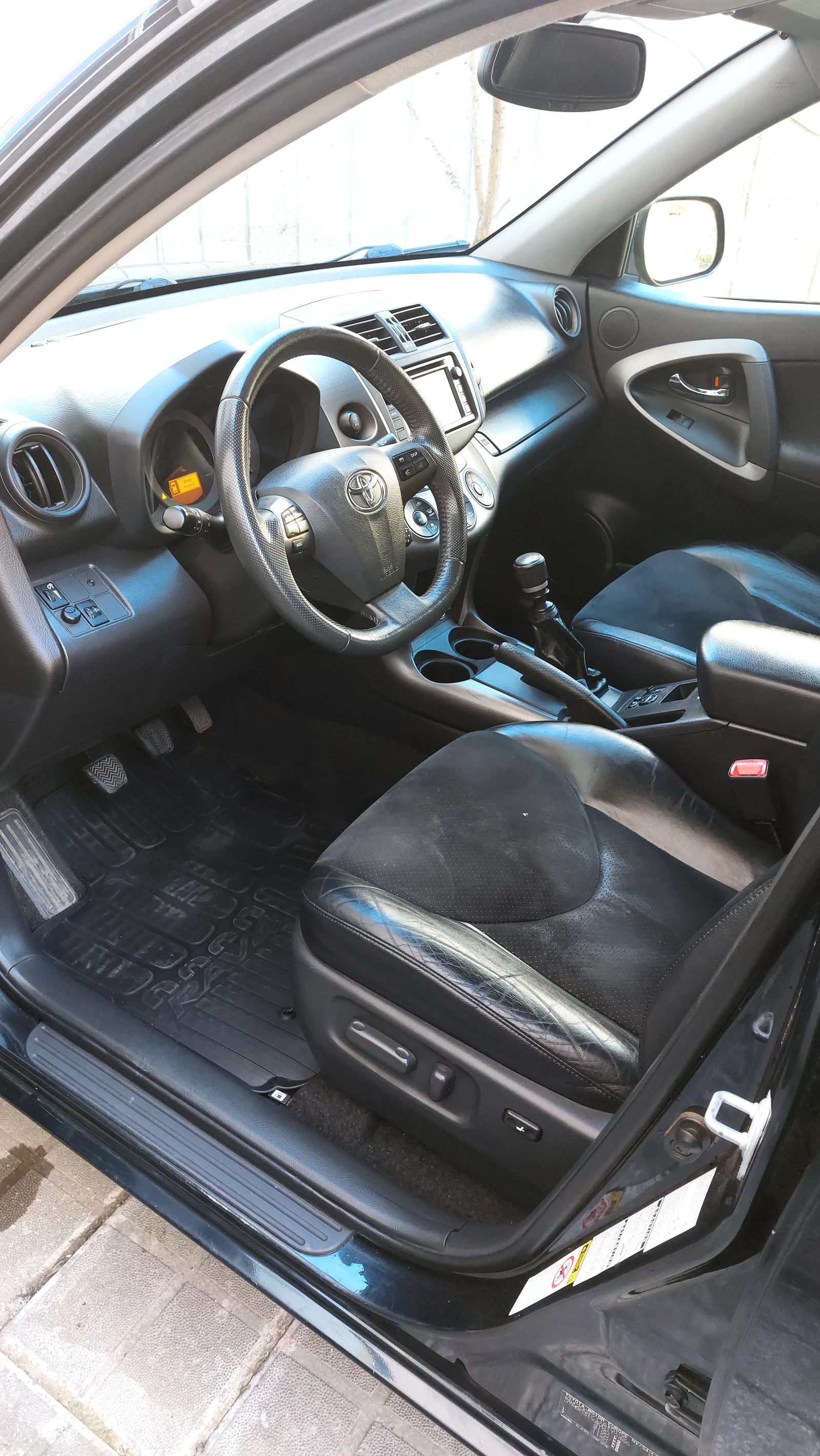 Toyota Rav4  - изображение 6