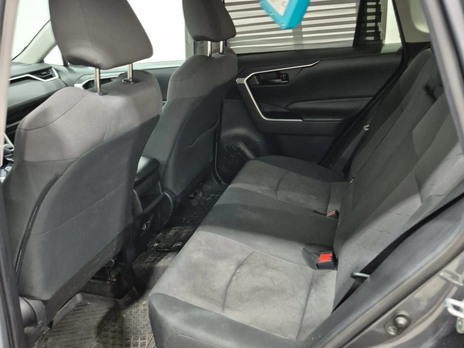 Toyota Rav4 * * CARFAX * *   * *  | Mobile.bg   9