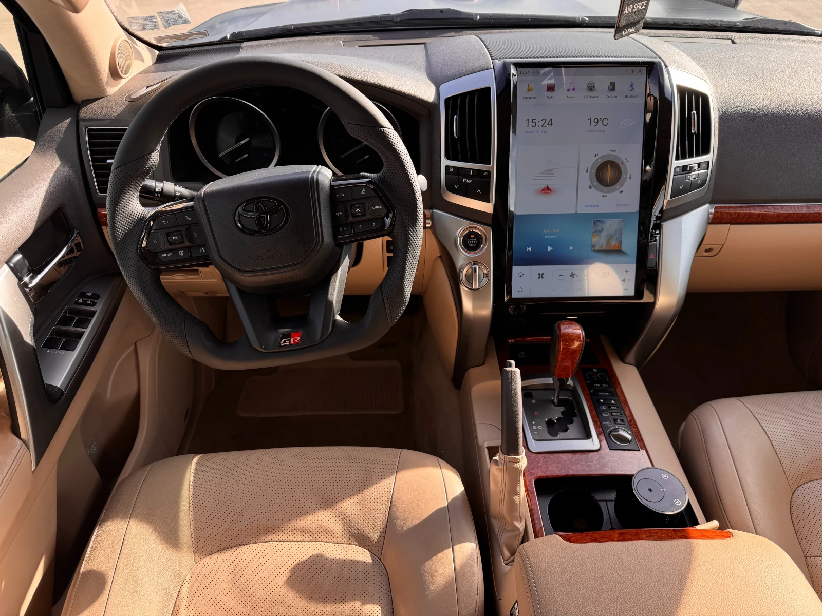 Toyota Land cruiser / 200 / 6+ 1 ����� /  | Mobile.bg � ����������� 10