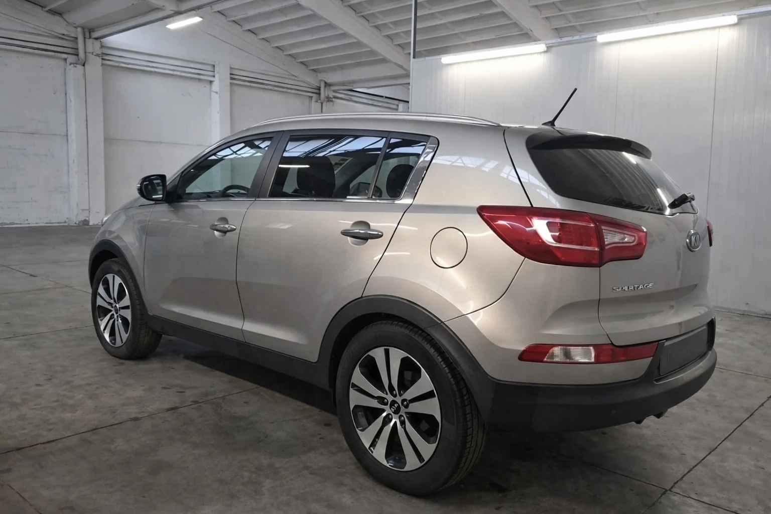 Kia Sportage 1.7CRDI ПАНОРАМА - изображение 4