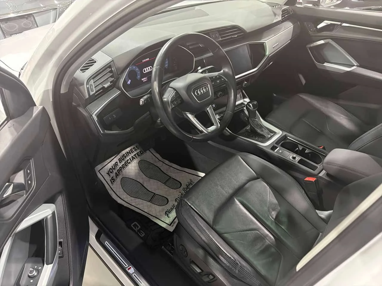 Audi Q3 Progressiv | S LINE | PANO | QUATTRO | 2 ����� |  | Mobile.bg � ����������� 14