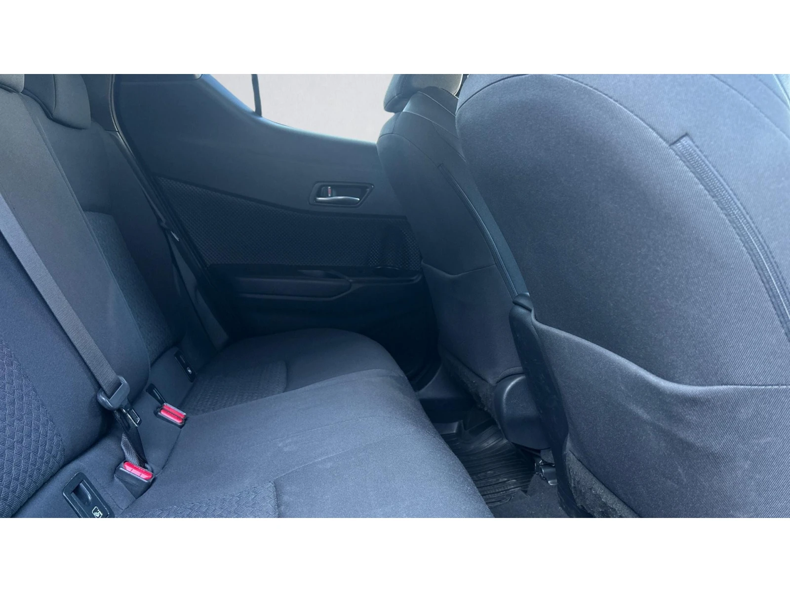 Toyota C-HR Месечна вноска от 370  , снимка 7 - Автомобили и джипове - 54064743