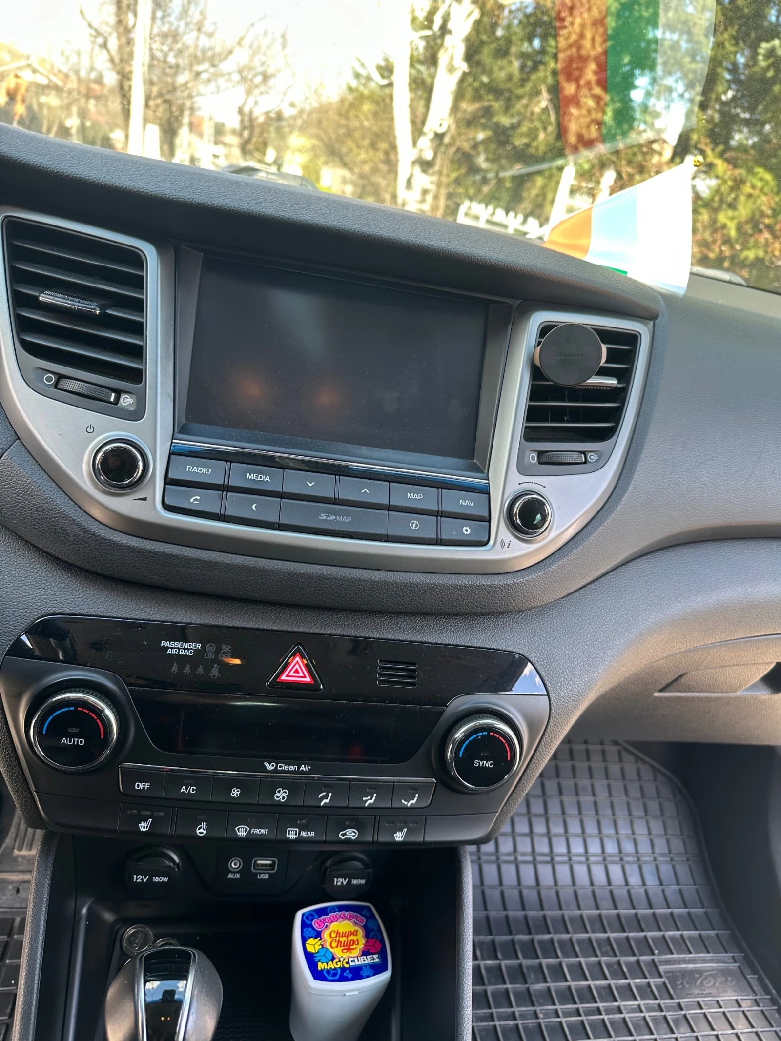 Hyundai Tucson 2000 CRDI 16v 185 коня Дизел , снимка 11 - Автомобили и джипове - 54364537