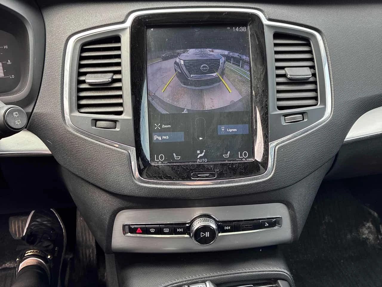 Volvo Xc90  | Momentum | PANO | MEMORY | КОЖА, снимка 9 - Автомобили и джипове - 54368359