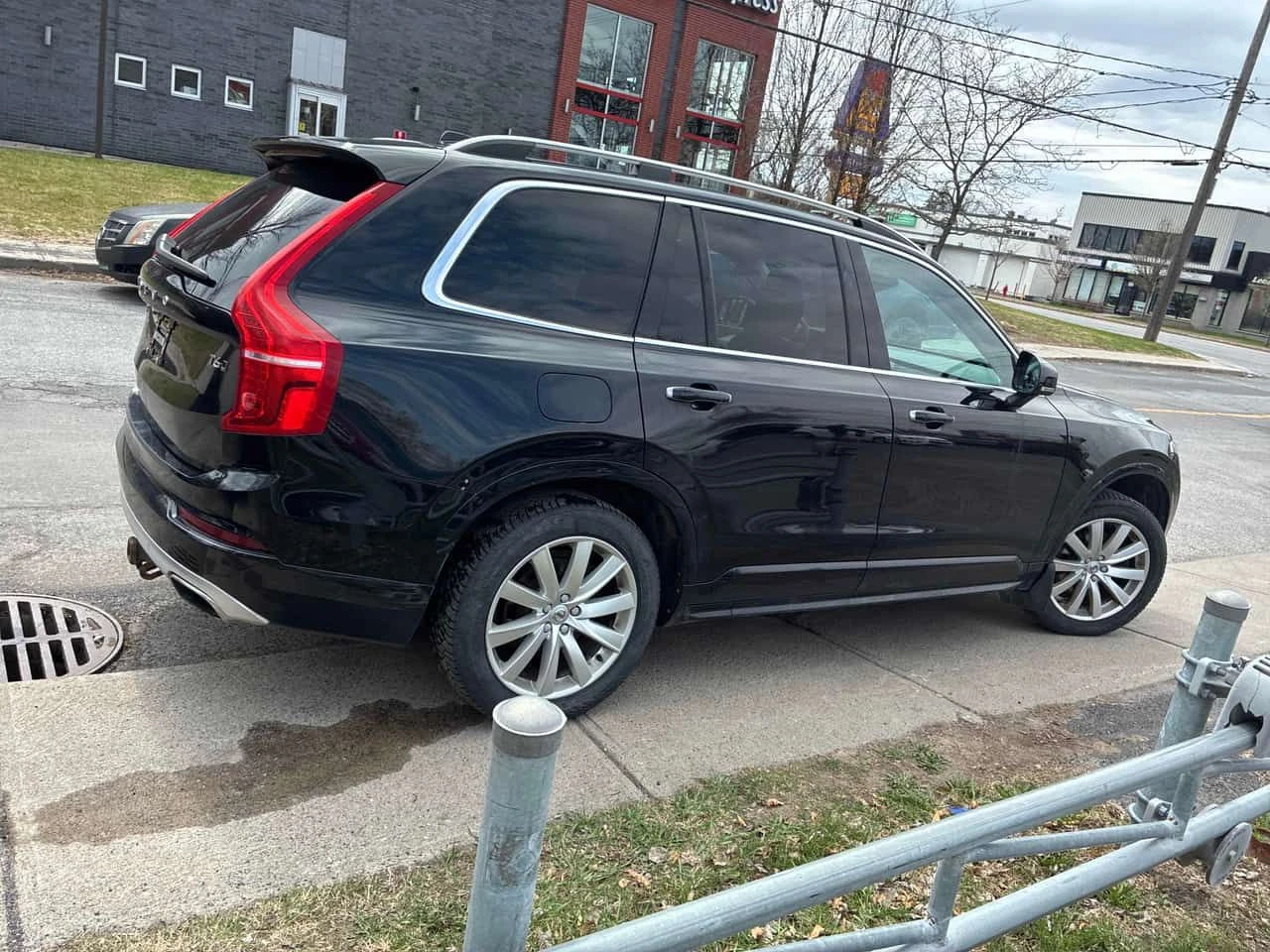 Volvo Xc90  | Momentum | PANO | MEMORY | КОЖА, снимка 4 - Автомобили и джипове - 54368359