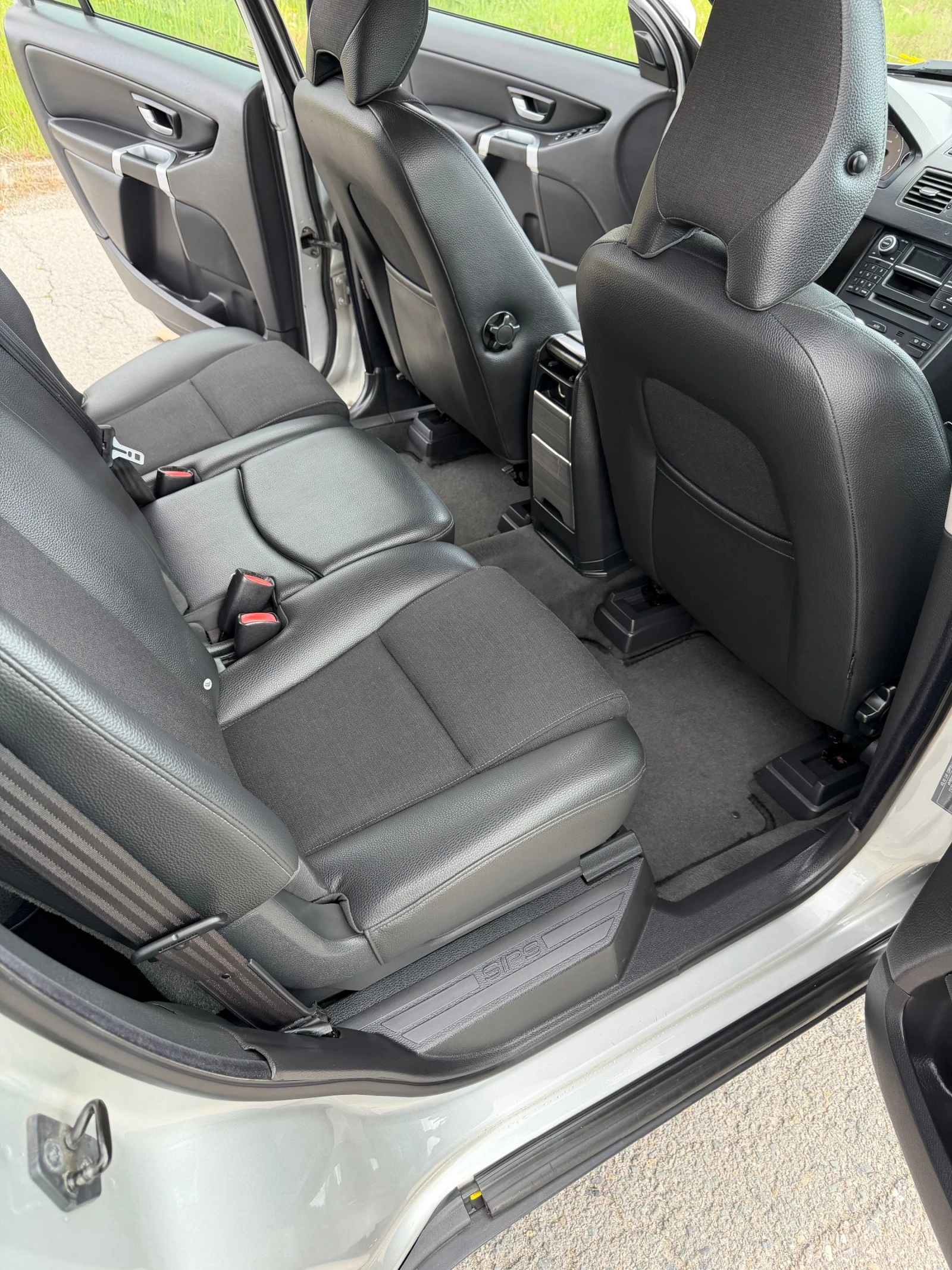 Volvo Xc90, снимка 9 - Автомобили и джипове - 54416989