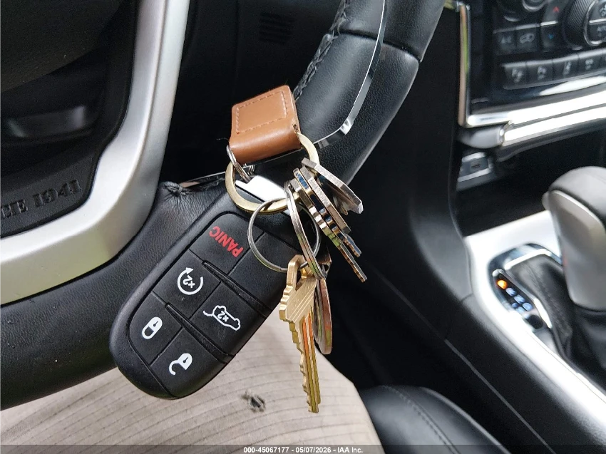 Jeep Grand cherokee SUMMIT / HARMAN / ОБДУХ / ПОДГРЕВИ/ АВТО ПАРКИРАНЕ, снимка 11 - Автомобили и джипове - 54778715