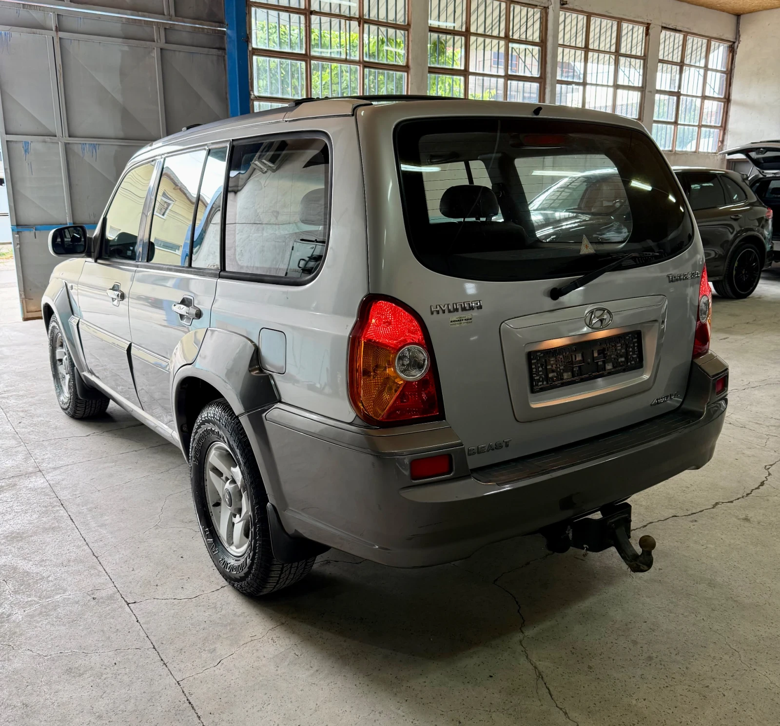 Hyundai Terracan 4x4 3.5 V6 Бензин Сервизна История, снимка 8 - Автомобили и джипове - 55412516