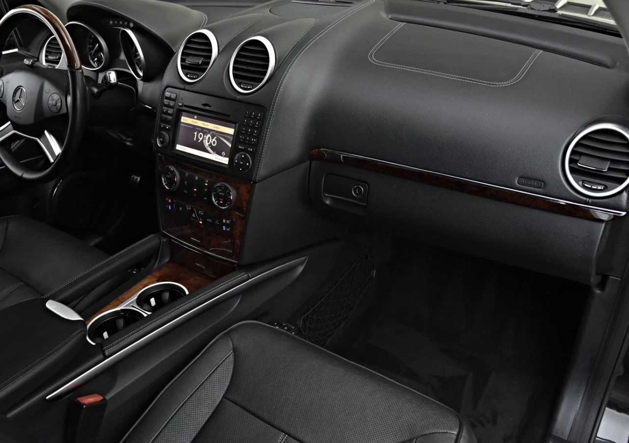 Mercedes-Benz GL 500 * AMG* 7SITZE* 3XTV* FULL MAXX* , снимка 10 - Автомобили и джипове - 55892707