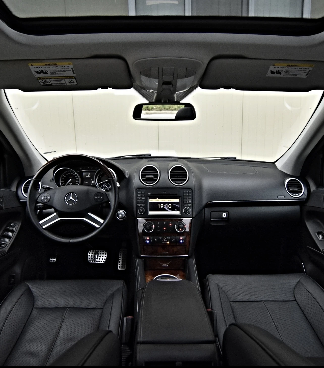 Mercedes-Benz GL 500 * AMG* 7SITZE* 3XTV* FULL MAXX* , снимка 8 - Автомобили и джипове - 55892707