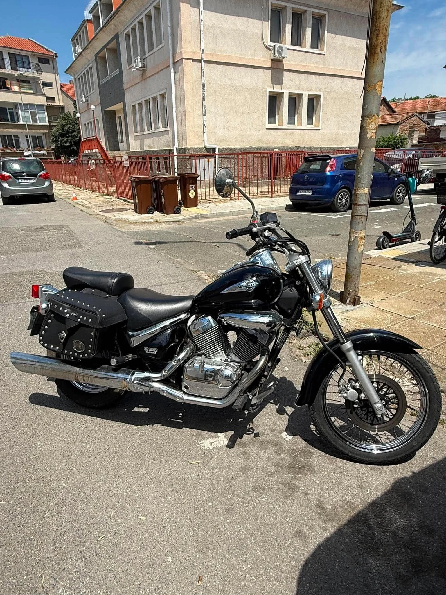 Suzuki GZ 250, снимка 5 - Мотоциклети и мототехника - 43567643