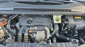 Peugeot 3008 1.6e-HDi 2012 Кожа Подгрев Панорама Темпомат , снимка 16