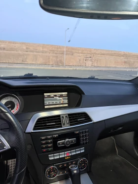 Mercedes-Benz C 250, снимка 16