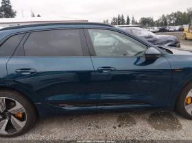 Audi E-Tron Premium Plus quattro, снимка 11