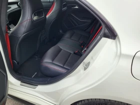 Обява за продажба на Mercedes-Benz CLA 45 AMG /4MATIK/PANORAMA ~45 988 лв. - изображение 10