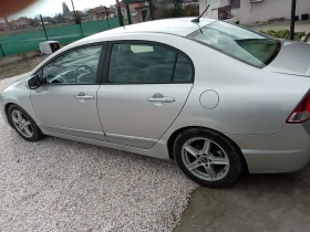 Honda Civic 1400, снимка 2