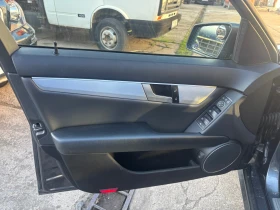 Mercedes-Benz C 250, снимка 12 - Автомобили и джипове - 53686319