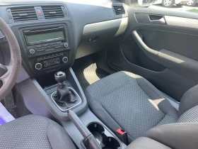 VW Jetta - 6400 € - 17359834 6