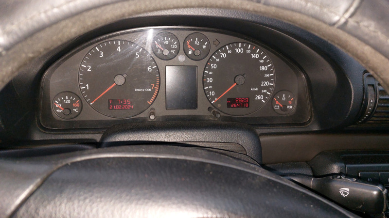 Audi A4 2.4 бензин/газ комби, снимка 7 - Автомобили и джипове - 45967255