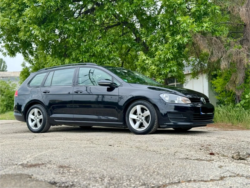 VW Golf 1.6 TDI DSG Германия, снимка 12 - Автомобили и джипове - 49314355