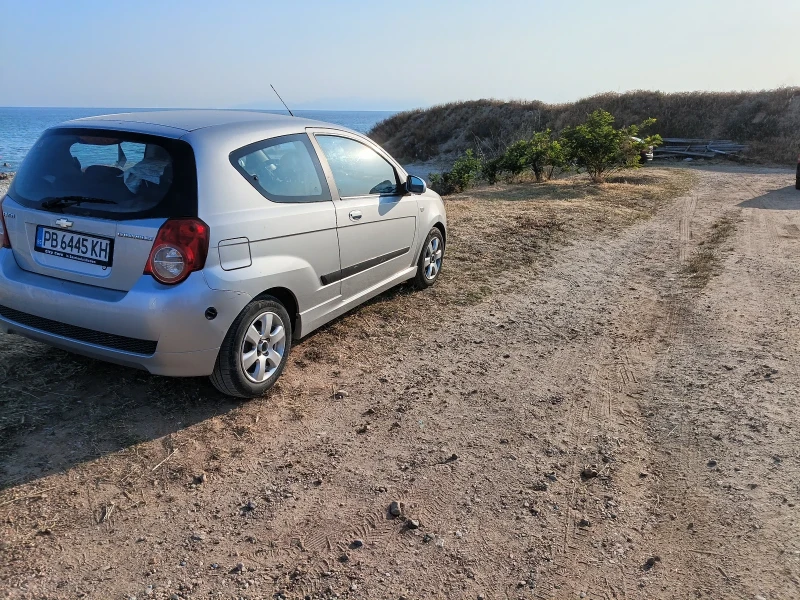 Chevrolet Aveo Aveo, снимка 14 - Автомобили и джипове - 52202990