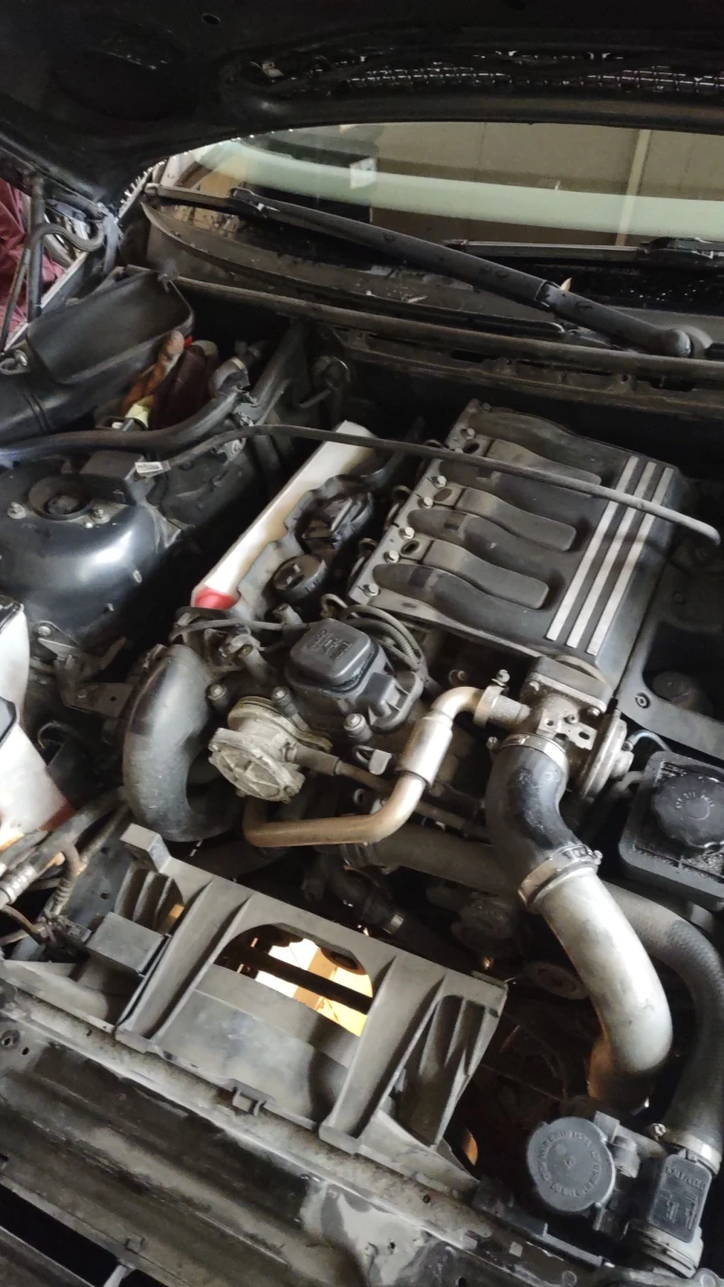 BMW 318, снимка 9 - Автомобили и джипове - 52972632