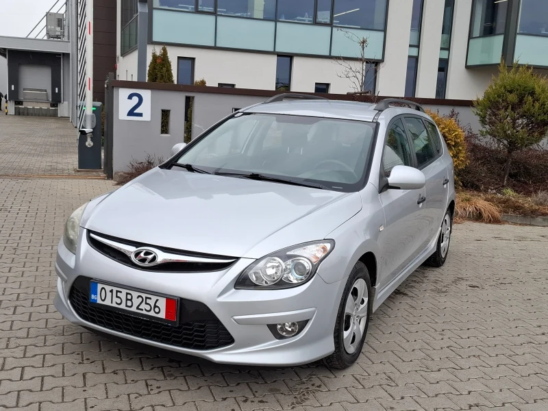 Hyundai I30 1.6CRDI* (90кс)* EURO-5* FACELIFT* НОВ ВНОС* , снимка 2 - Автомобили и джипове - 53287771