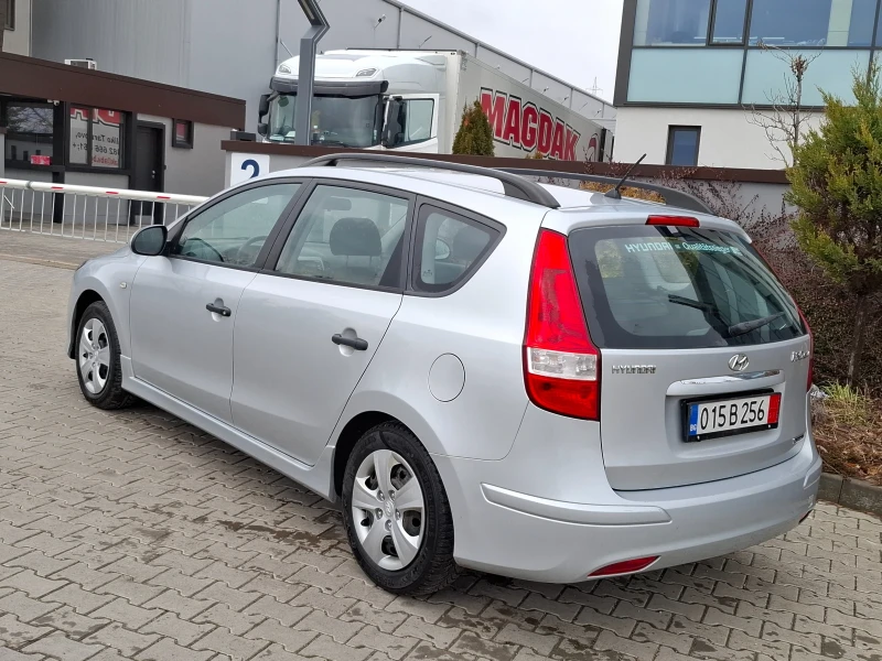 Hyundai I30 1.6CRDI* (90кс)* EURO-5* FACELIFT* НОВ ВНОС* , снимка 7 - Автомобили и джипове - 53287771