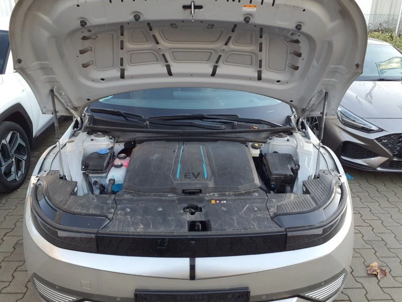 Hyundai Ioniq 5 72.6KWh/UNIQ/ГАРАНЦИЯ/360/HEADUP/BOSE/PANO/2022г., снимка 6 - Автомобили и джипове - 53596231