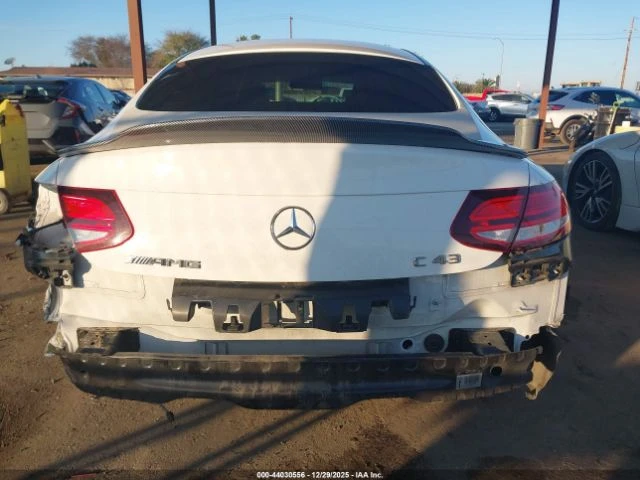 Mercedes-Benz C 43 AMG 4MATIC* КОжа* Подгрев* Обдухване* Кейлес* Blind Sp - изображение 8
