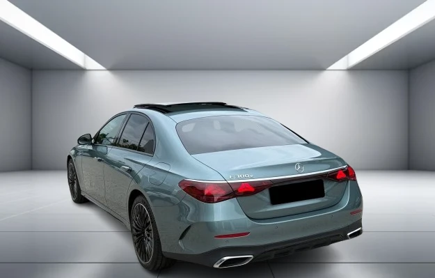 Mercedes-Benz E 300 e = AMG Line = Premium Гаранция, снимка 2 - Автомобили и джипове - 55788474