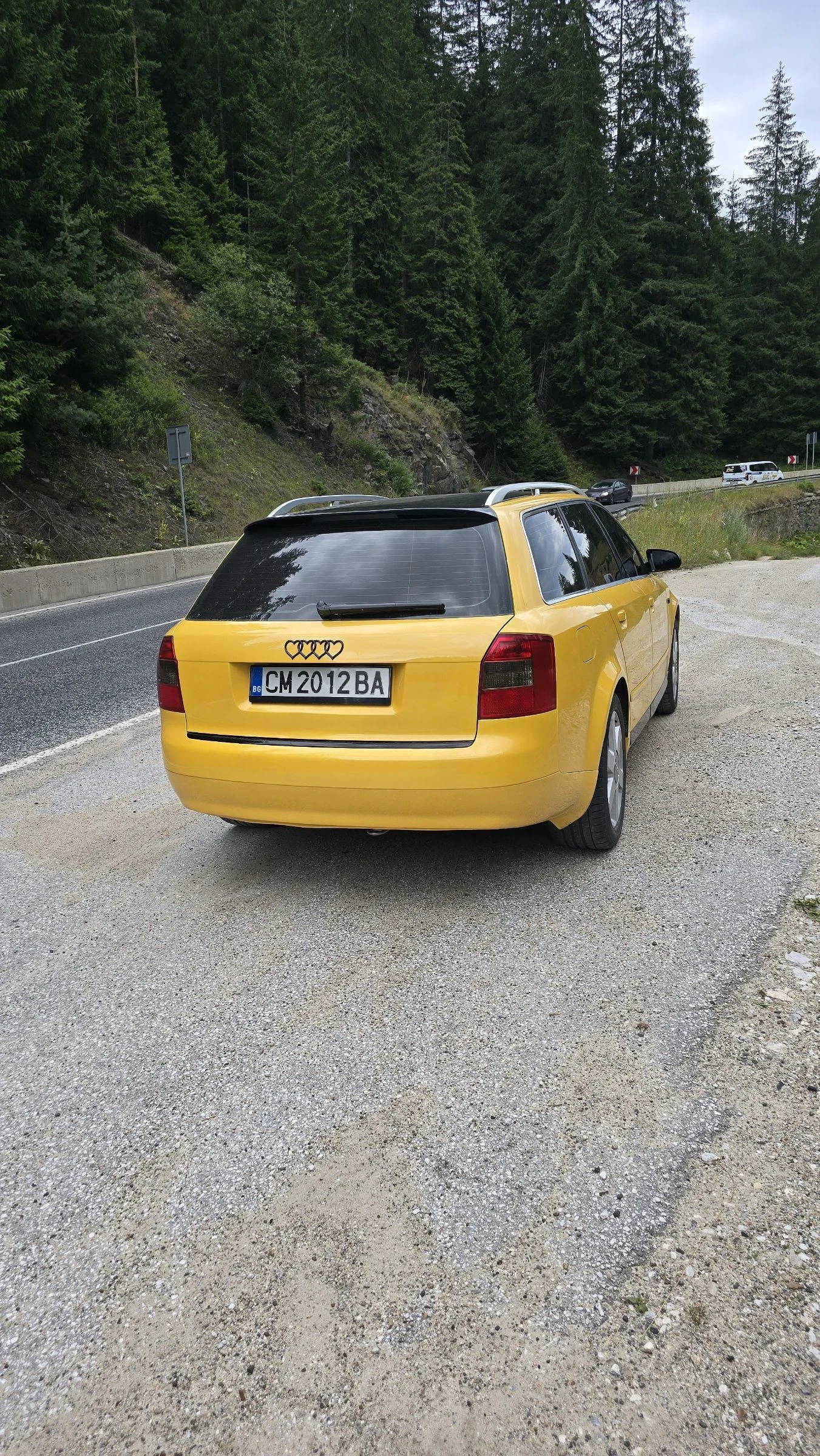 Audi A4 1.9 AVF 6 SPEED - изображение 4