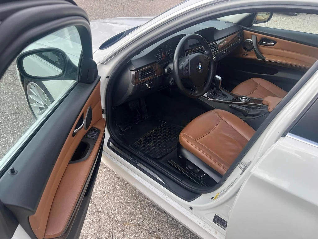 BMW 335 * 335d * CARFAX *    | Mobile.bg   5