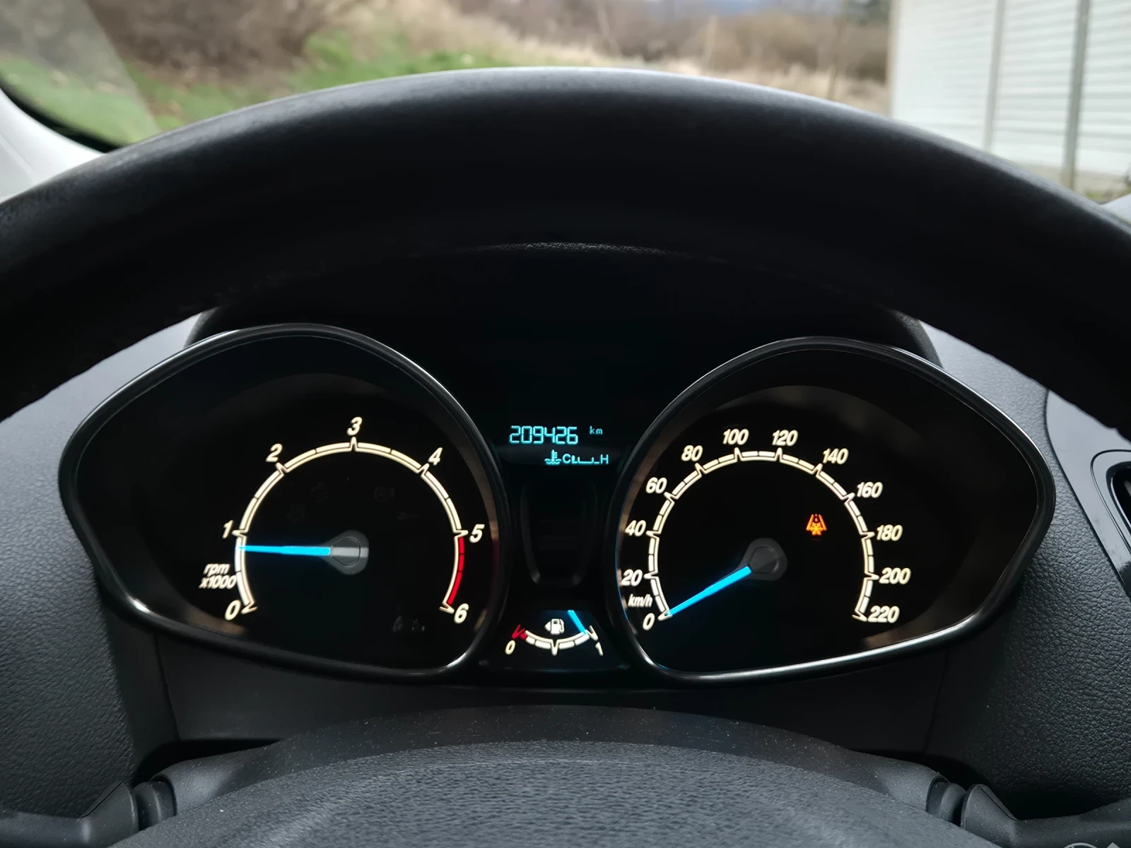 Ford Courier TOURNEO - изображение 9