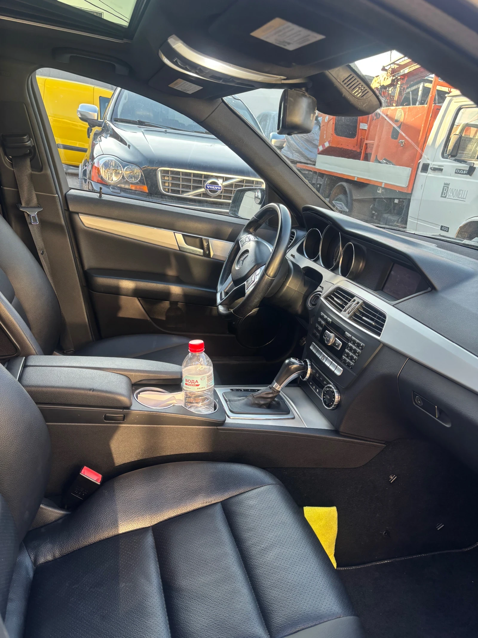 Mercedes-Benz C 250, снимка 11 - Автомобили и джипове - 53775147