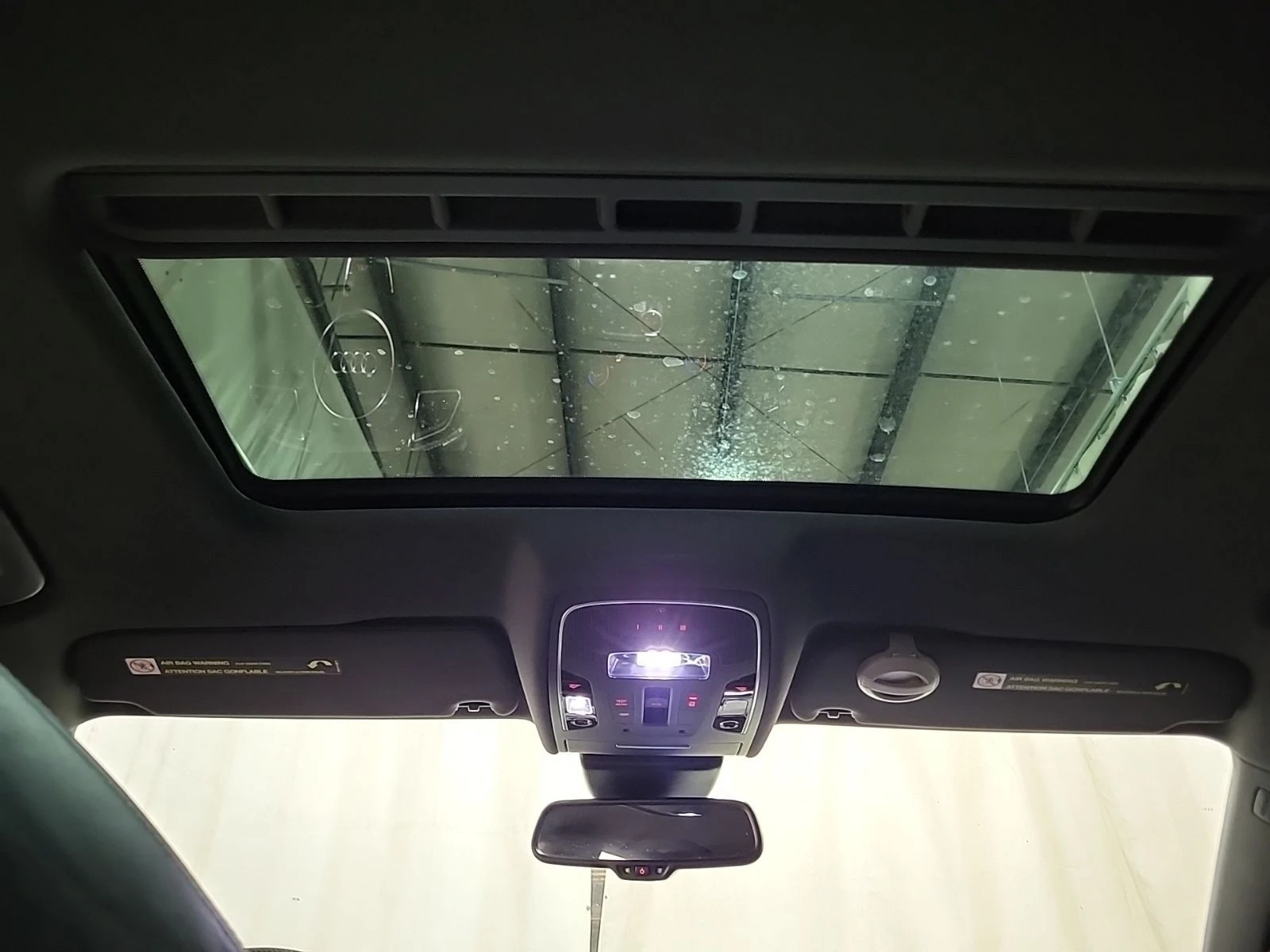 Audi Rs7 С РЕГИСТРАЦИЯ & АВТО КРЕДИТ, снимка 12 - Автомобили и джипове - 53903264