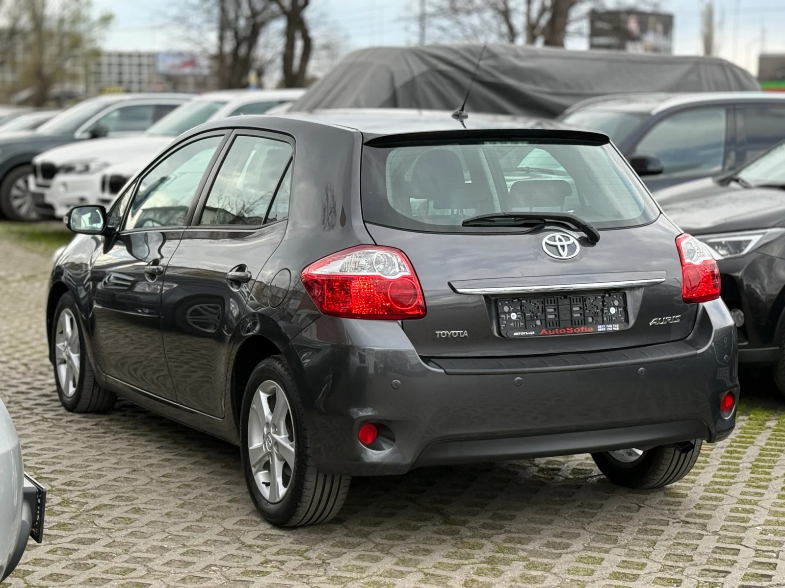 Toyota Auris 1.6i-132К.С, КАТО НОВА, 139Х.КМ, ФЕЙСЛИФТ, КАМЕРА, снимка 3 - Автомобили и джипове - 54166146