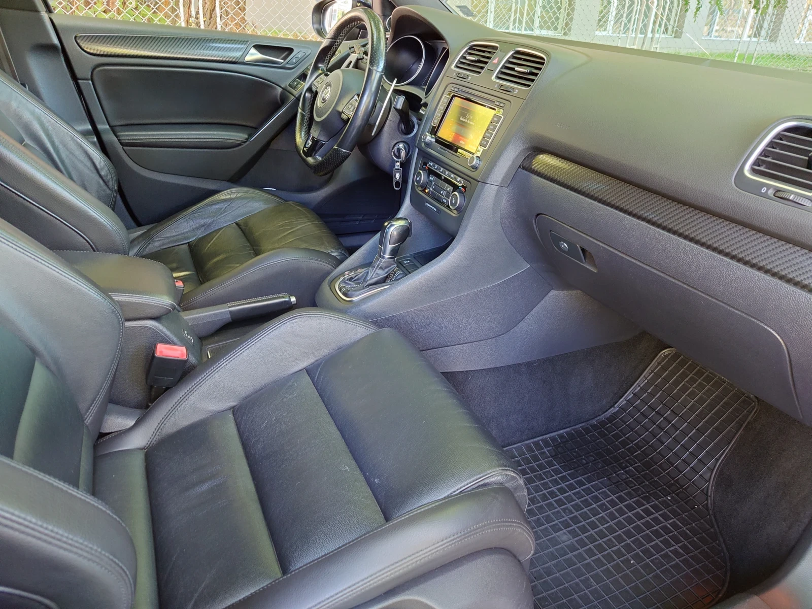 VW Golf 6 R, снимка 10 - Автомобили и джипове - 54386505