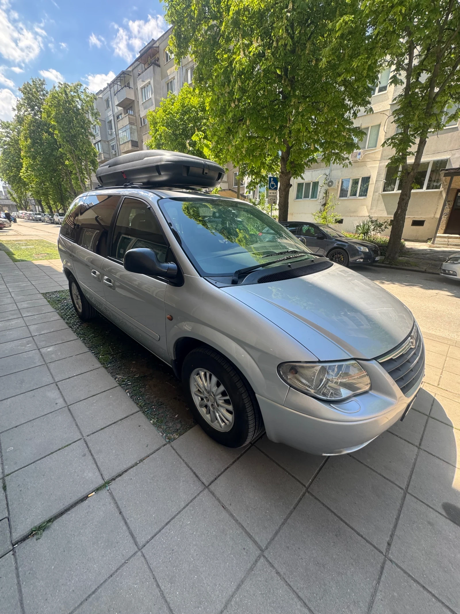 Chrysler Voyager 2, 8, снимка 14 - Автомобили и джипове - 54440674
