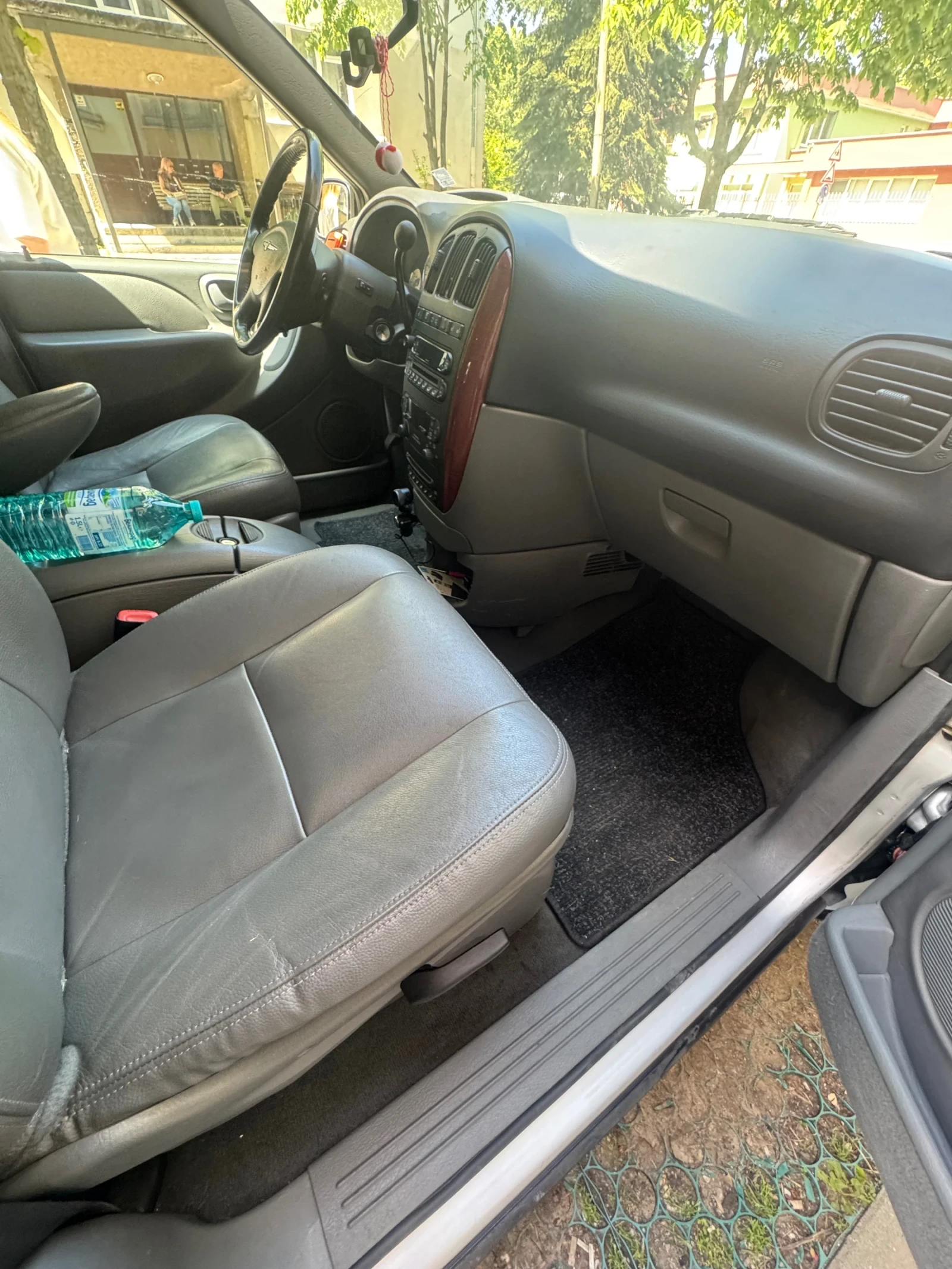Chrysler Voyager 2, 8, снимка 11 - Автомобили и джипове - 54440674