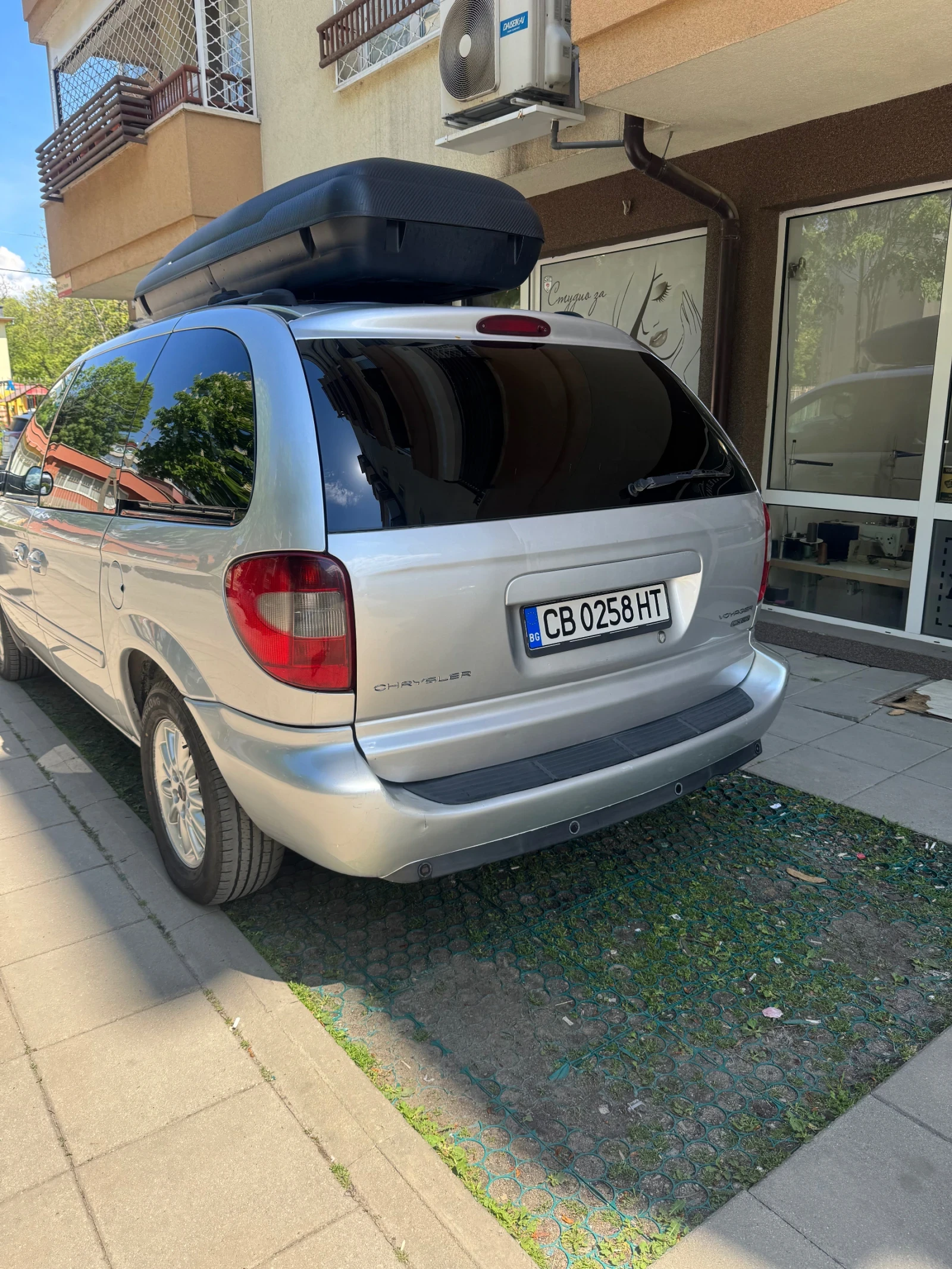 Chrysler Voyager 2, 8, снимка 2 - Автомобили и джипове - 54440674